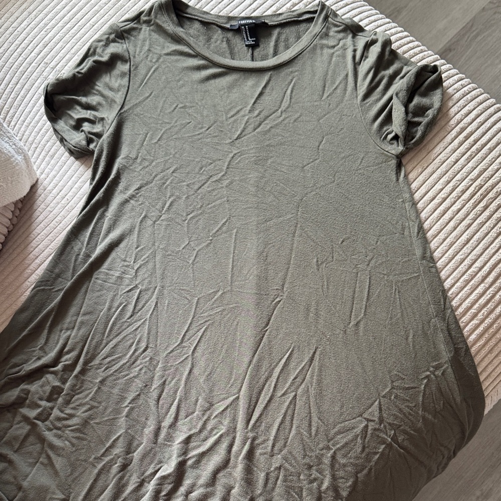 Forever 21 Olive Short Sleeve Top